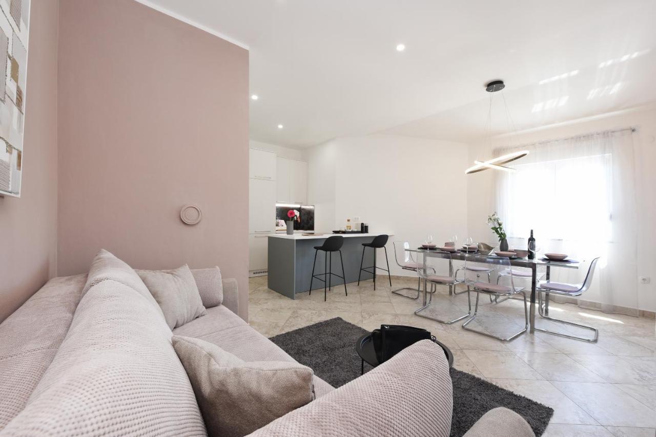 Malako Family Apartments Seline Eksteriør billede