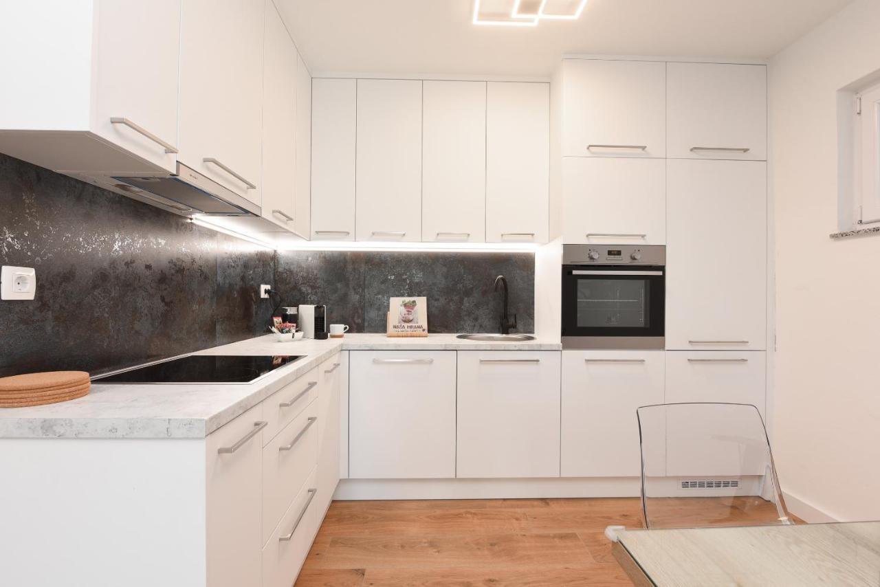 Malako Family Apartments Seline Eksteriør billede