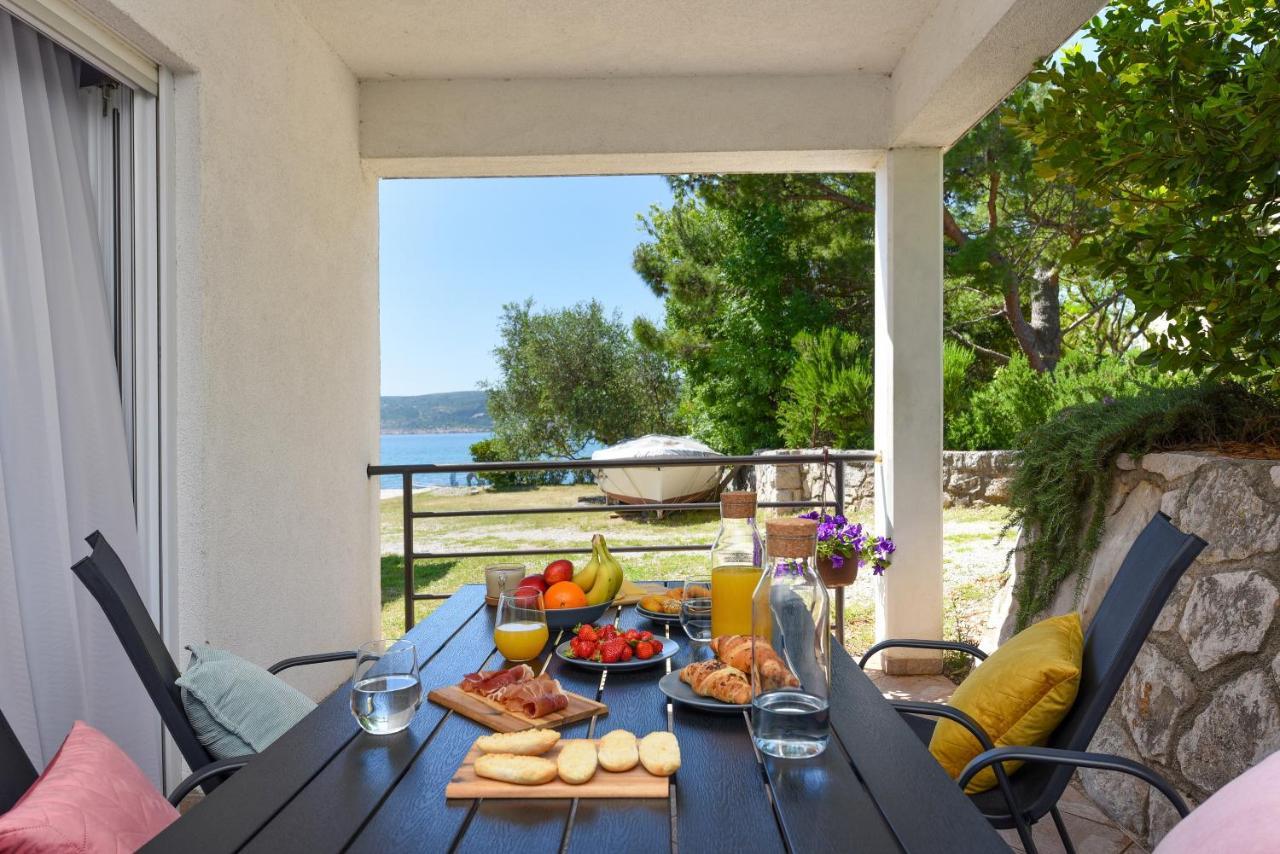 Malako Family Apartments Seline Eksteriør billede