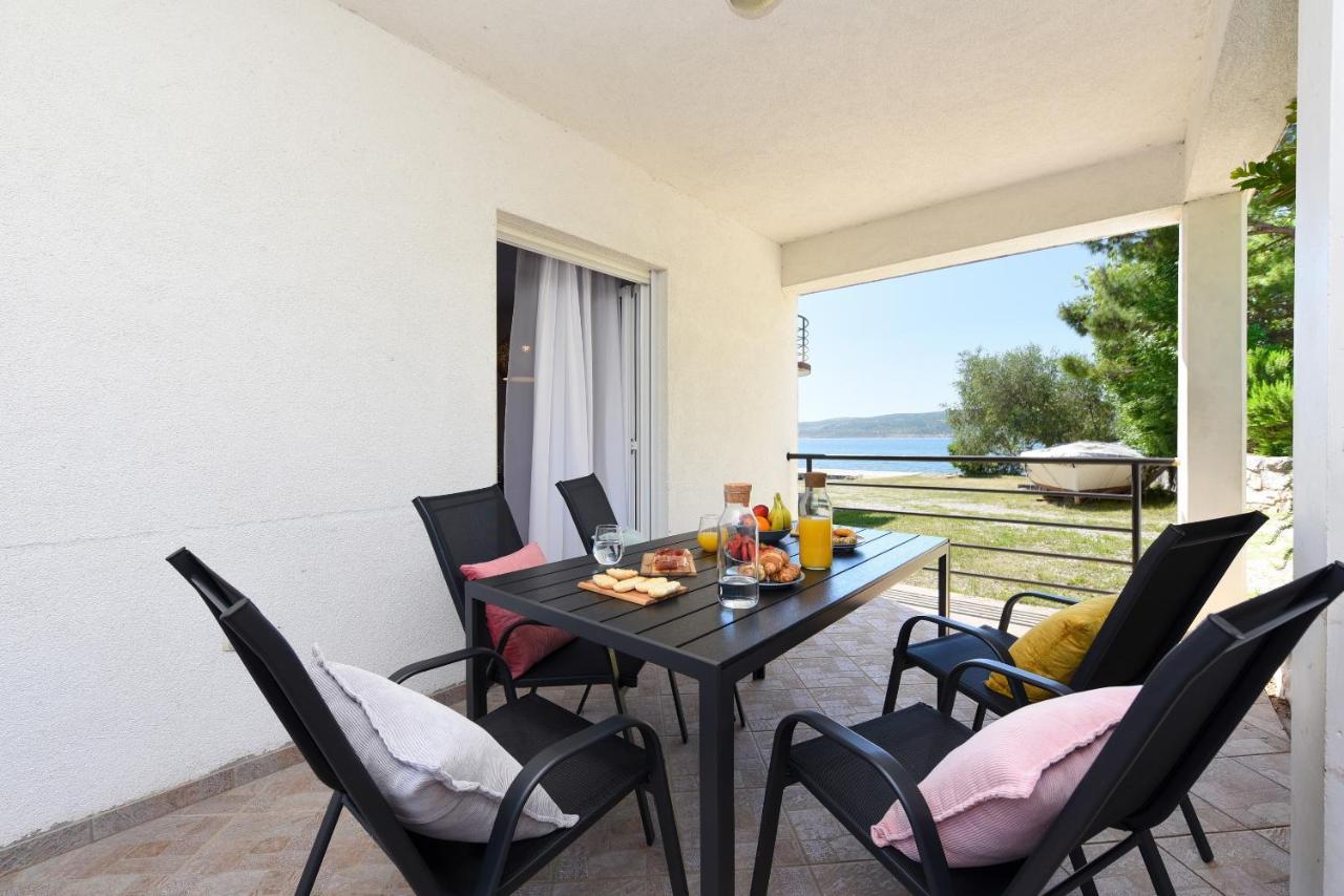 Malako Family Apartments Seline Eksteriør billede